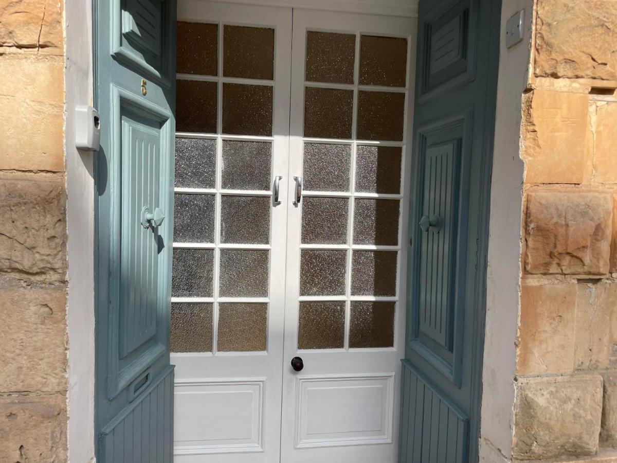 Parisio One Bedroom Maisonette In סליאמה מראה חיצוני תמונה
