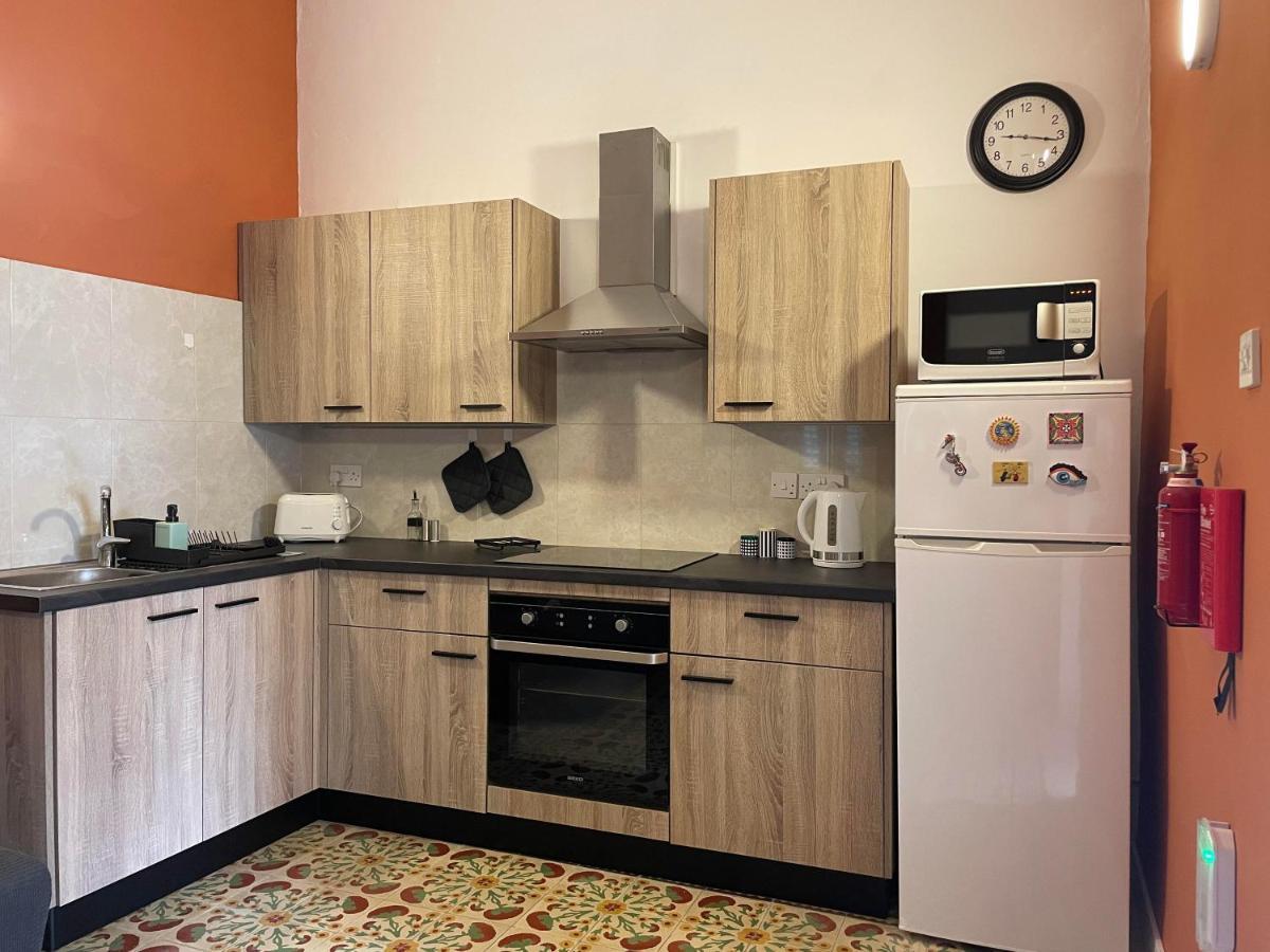 Parisio One Bedroom Maisonette In סליאמה מראה חיצוני תמונה